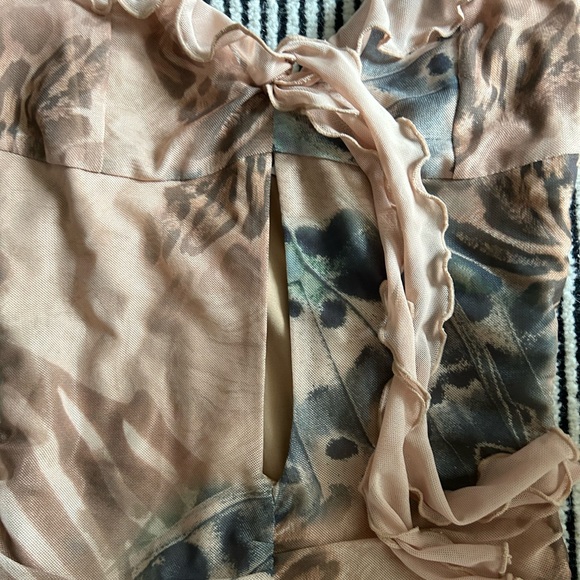 Dress - Picture 3 of 5